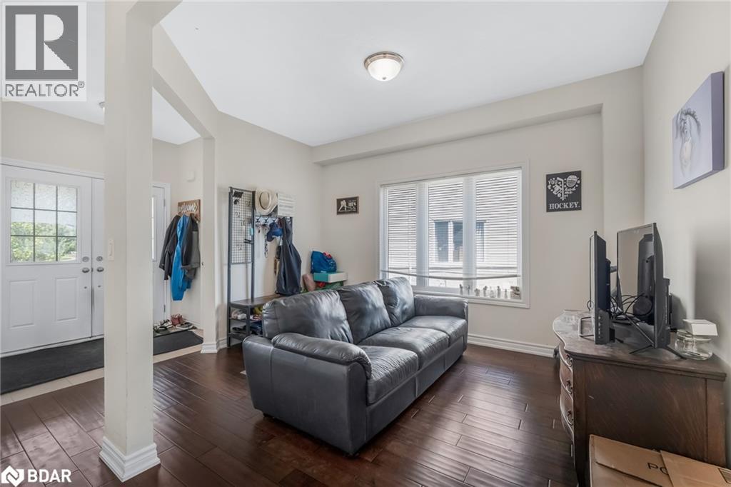 206 Isabella Drive, Orillia, Ontario  L3V 8K7 - Photo 6 - 40784883