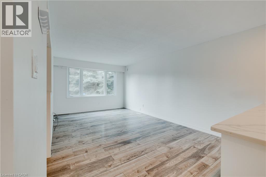 595 Pioneer Drive Unit# Upper Level, Kitchener, Ontario  N2P 1L6 - Photo 7 - 40784854