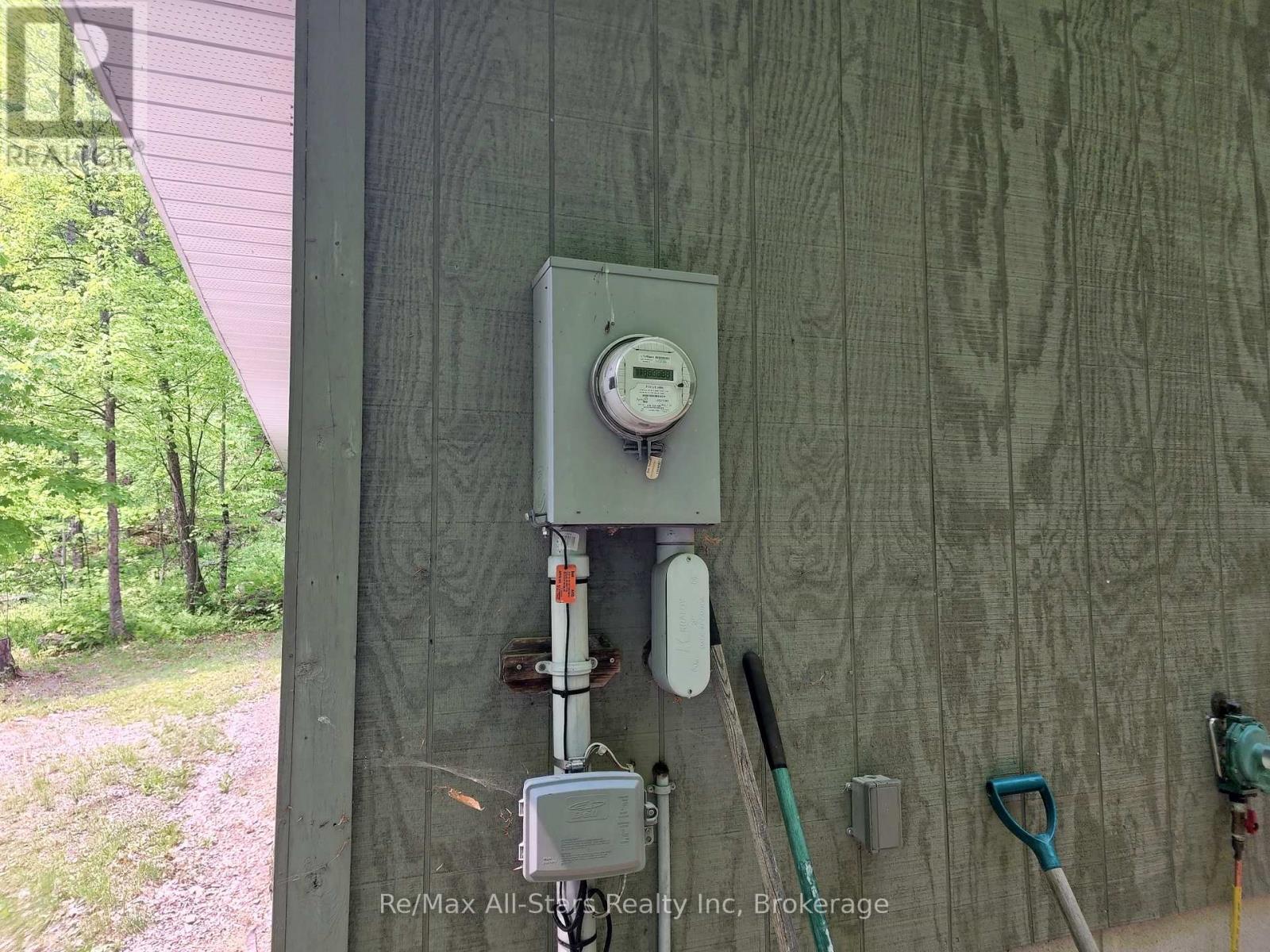 1028 Ronville Road, Lake Of Bays, Ontario  P0A 1H0 - Photo 7 - X12498840