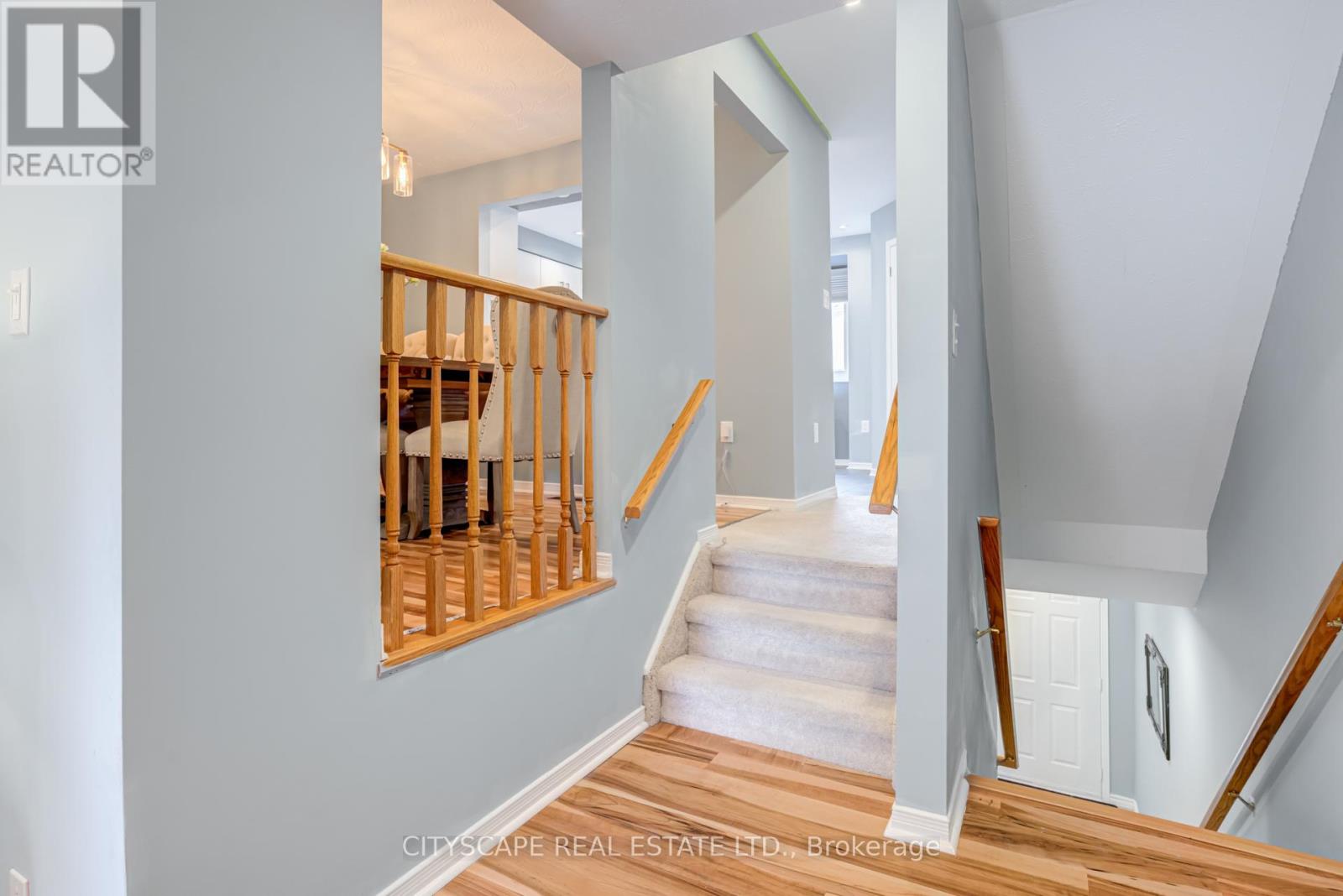 60 - 72 Stone Church Road W, Hamilton, Ontario  L9B 2H8 - Photo 17 - X12497530