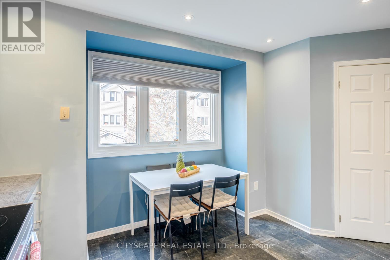 60 - 72 Stone Church Road W, Hamilton, Ontario  L9B 2H8 - Photo 23 - X12497530