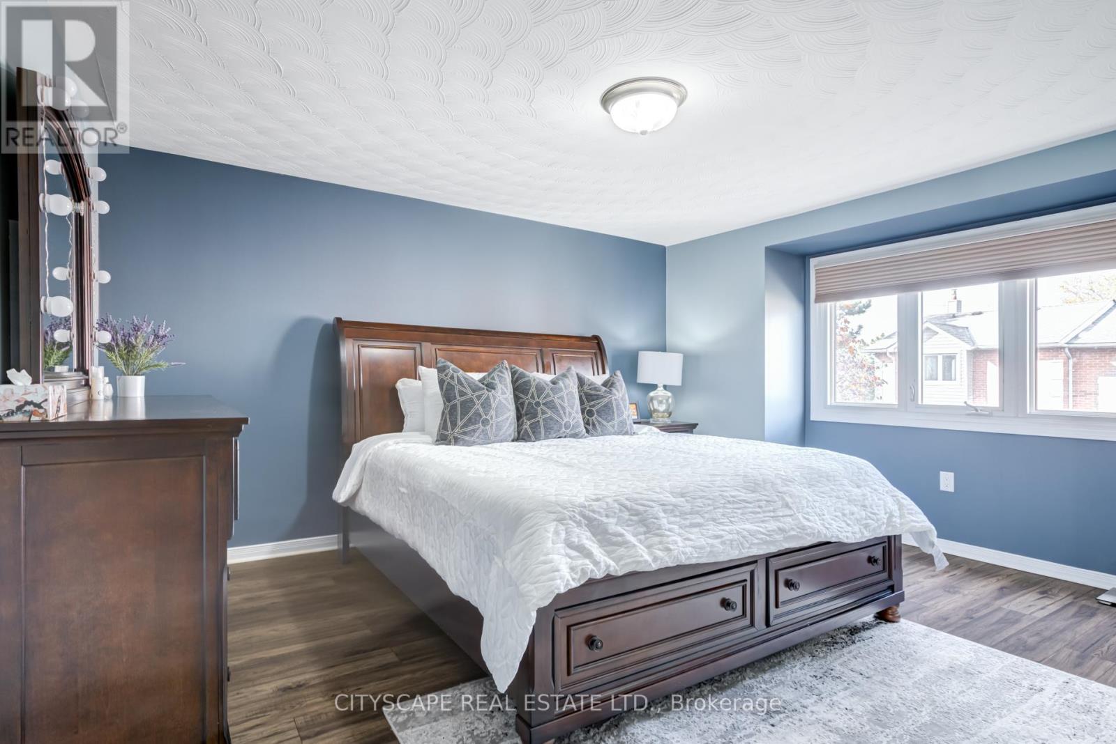 60 - 72 Stone Church Road W, Hamilton, Ontario  L9B 2H8 - Photo 34 - X12497530