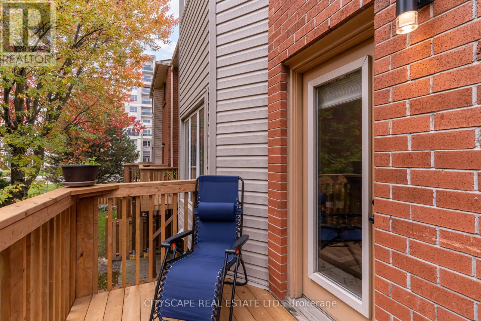 60 - 72 Stone Church Road W, Hamilton, Ontario  L9B 2H8 - Photo 27 - X12497530