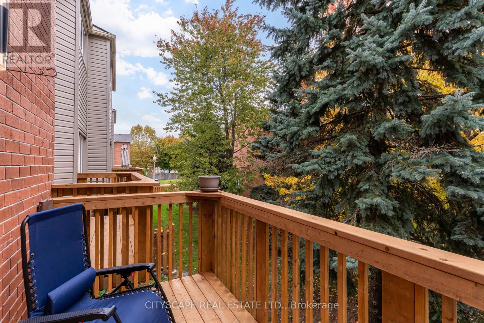 60 - 72 Stone Church Road W, Hamilton, Ontario  L9B 2H8 - Photo 29 - X12497530