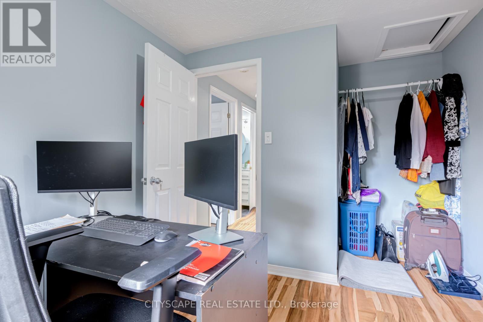 60 - 72 Stone Church Road W, Hamilton, Ontario  L9B 2H8 - Photo 42 - X12497530