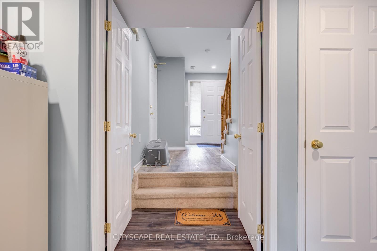 60 - 72 Stone Church Road W, Hamilton, Ontario  L9B 2H8 - Photo 7 - X12497530