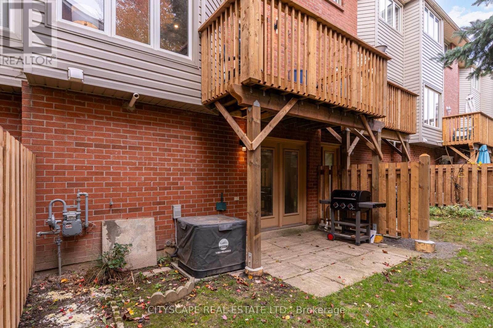 60 - 72 Stone Church Road W, Hamilton, Ontario  L9B 2H8 - Photo 47 - X12497530