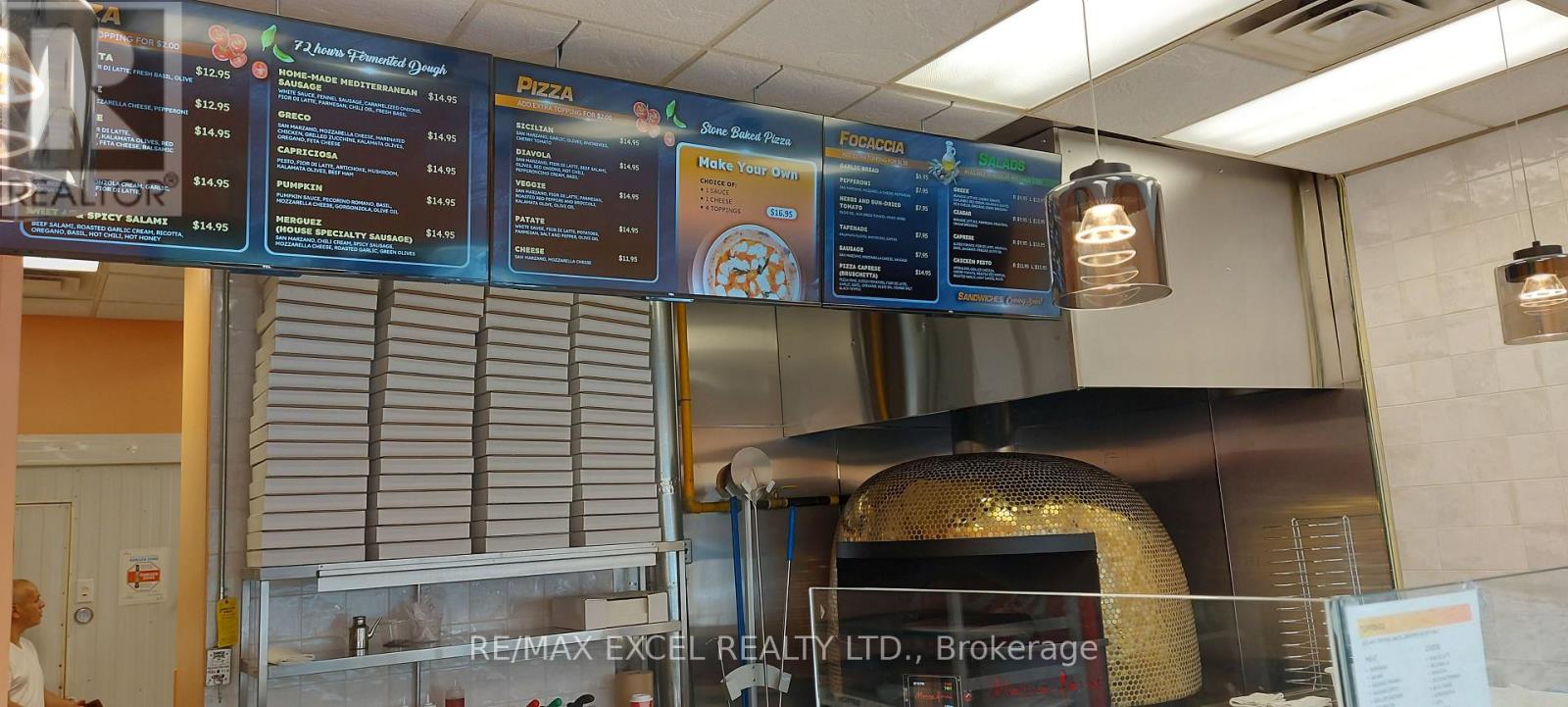 4 - 16700 Bayview Avenue, Newmarket, Ontario  L3X 1W1 - Photo 6 - N12464412