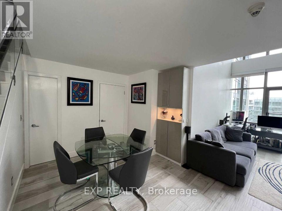 632 - 637 Lake Shore Boulevard W, Toronto, Ontario  M5V 3J6 - Photo 4 - C12498778