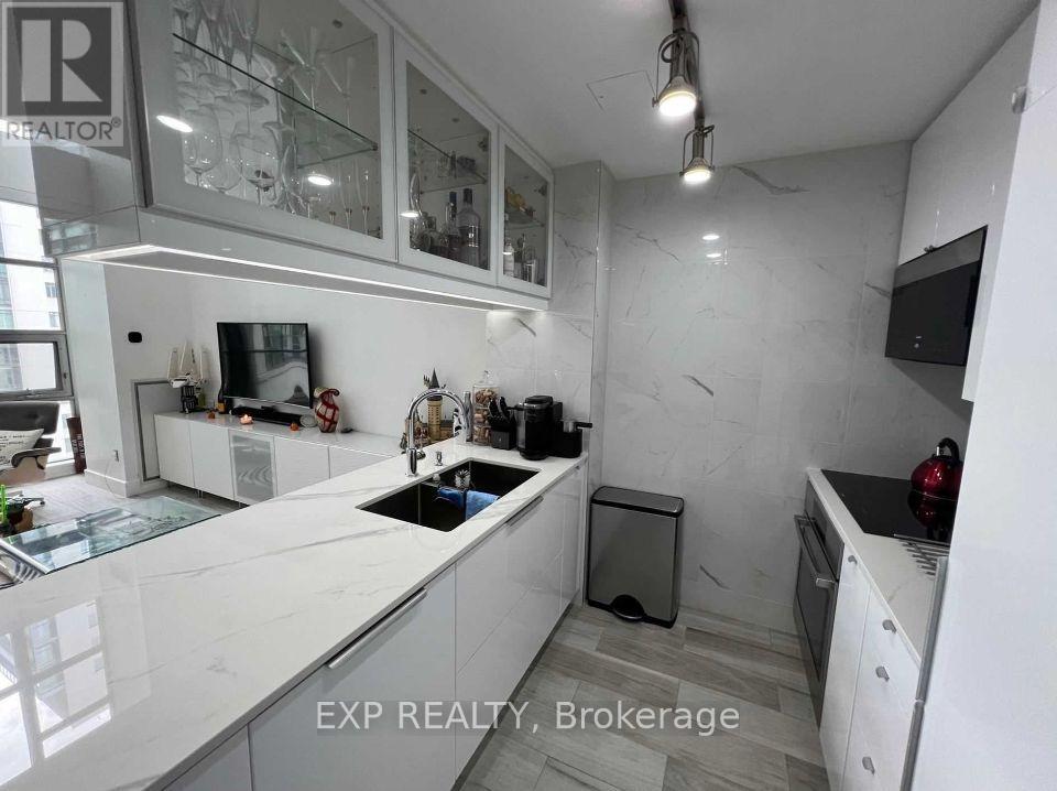 632 - 637 Lake Shore Boulevard W, Toronto, Ontario  M5V 3J6 - Photo 6 - C12498778