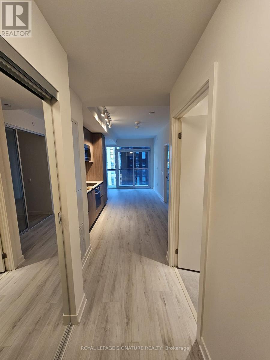 1004 - 110 Broadway Avenue, Toronto, Ontario  M4P 1V7 - Photo 3 - C12498796