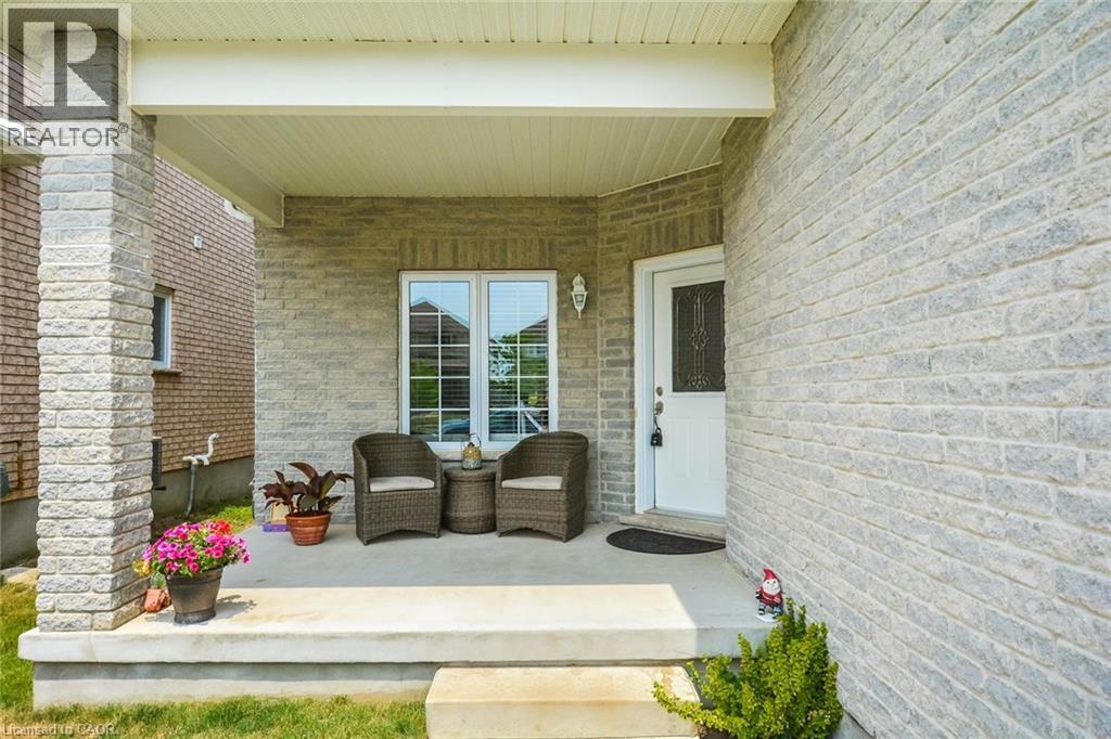 49 Fitzgerald Drive, Cambridge, Ontario  N1T 0B2 - Photo 3 - 40772242