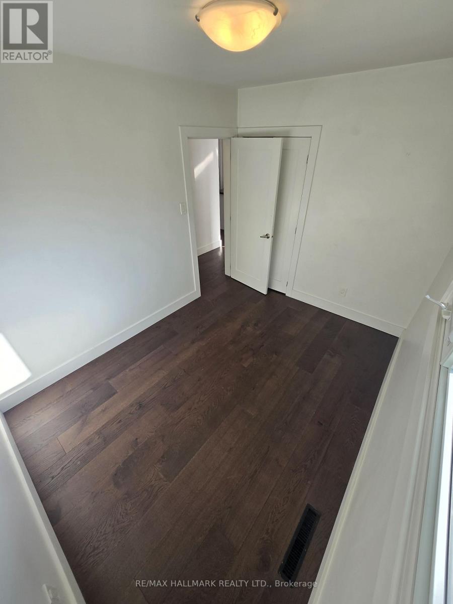 18 Deerfield Road, Toronto, Ontario  M1K 4X6 - Photo 16 - E12498800