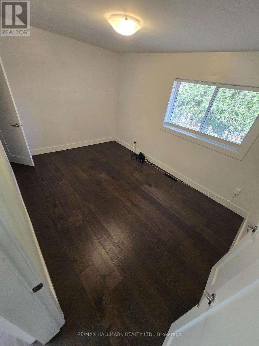 18 Deerfield Road, Toronto, Ontario  M1K 4X6 - Photo 22 - E12498800