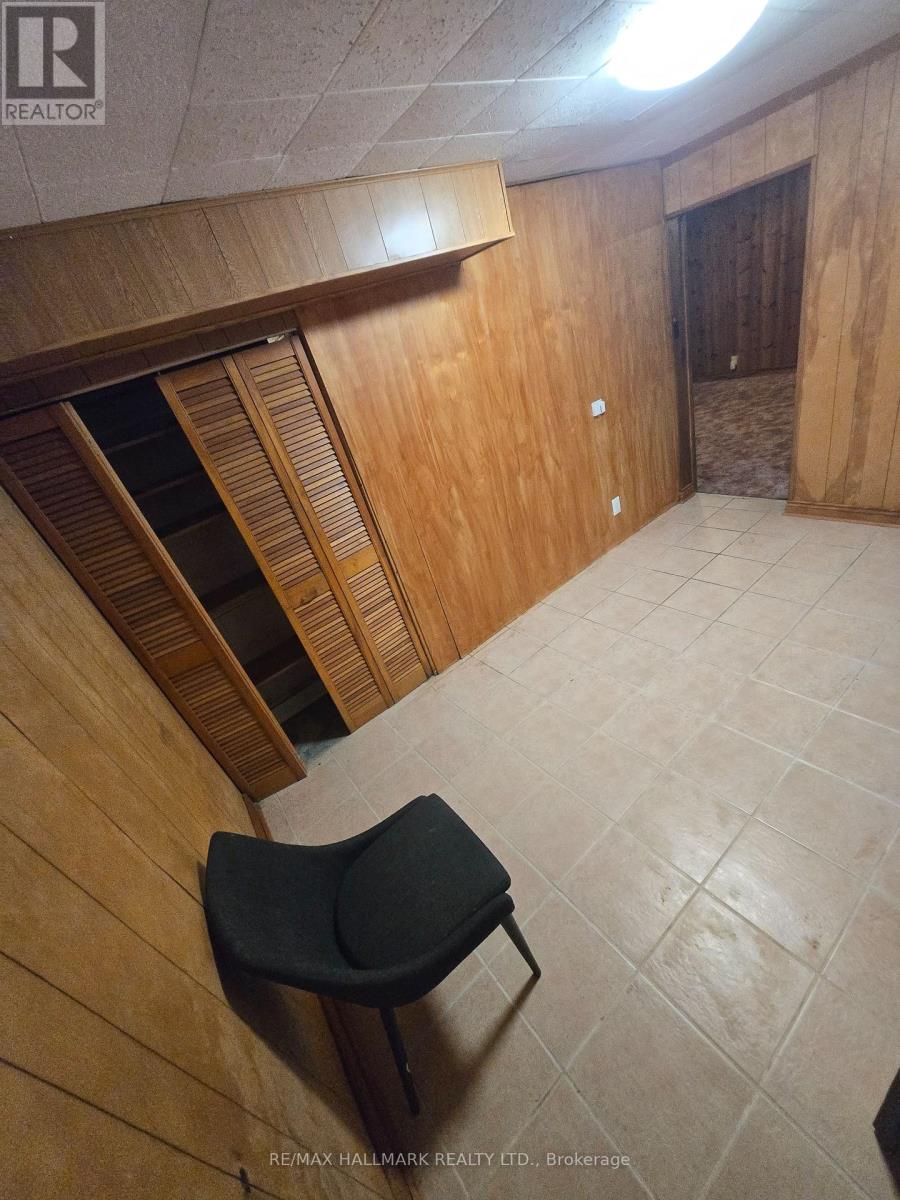 15 Burnview Crescent, Toronto, Ontario  M1H 1B4 - Photo 17 - E12498808