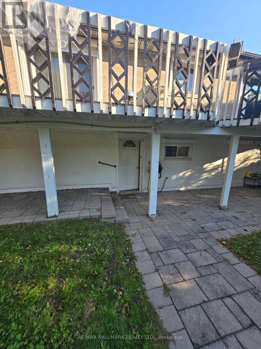 15 Burnview Crescent, Toronto, Ontario  M1H 1B4 - Photo 22 - E12498808