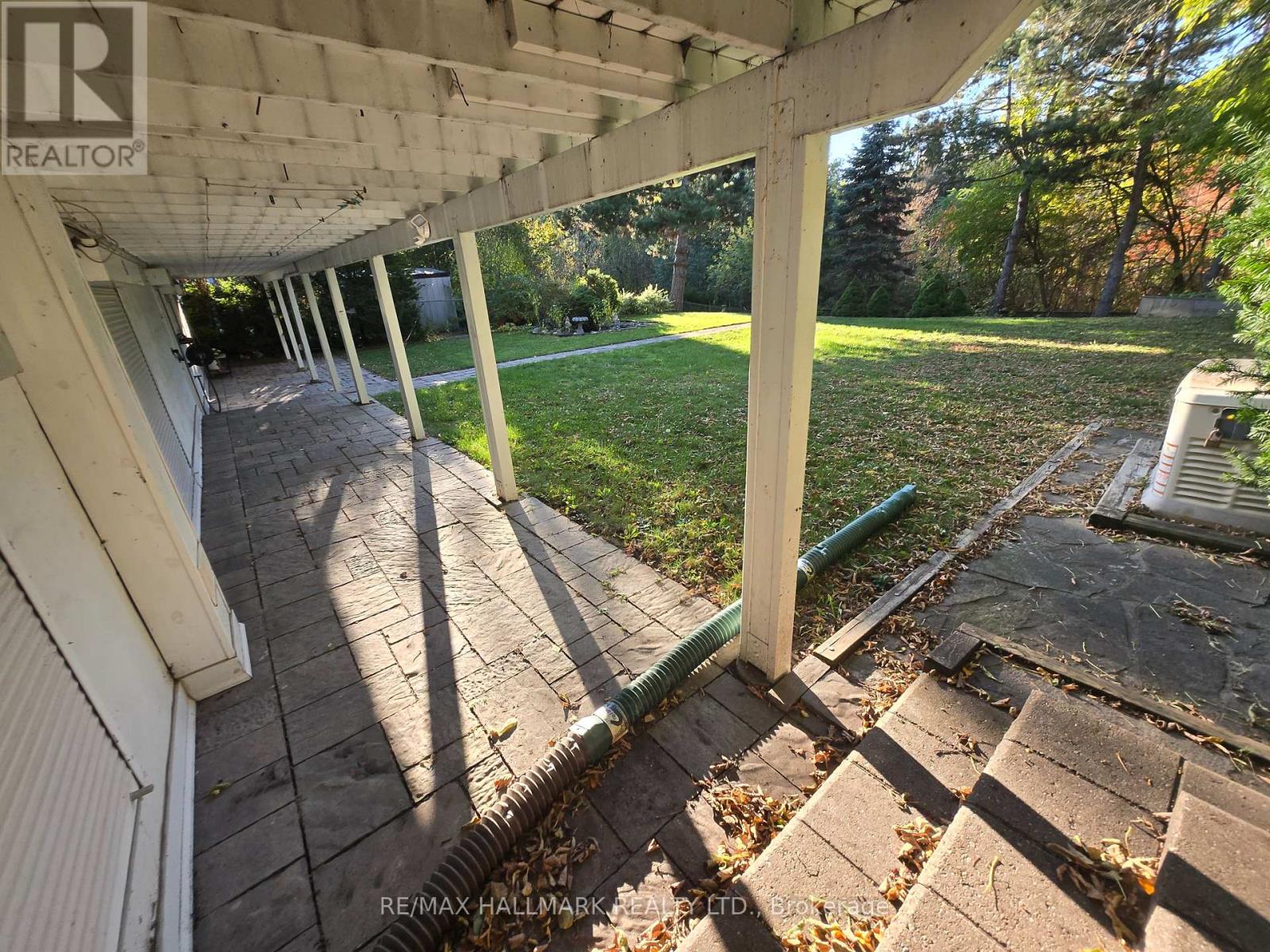 15 Burnview Crescent, Toronto, Ontario  M1H 1B4 - Photo 23 - E12498808