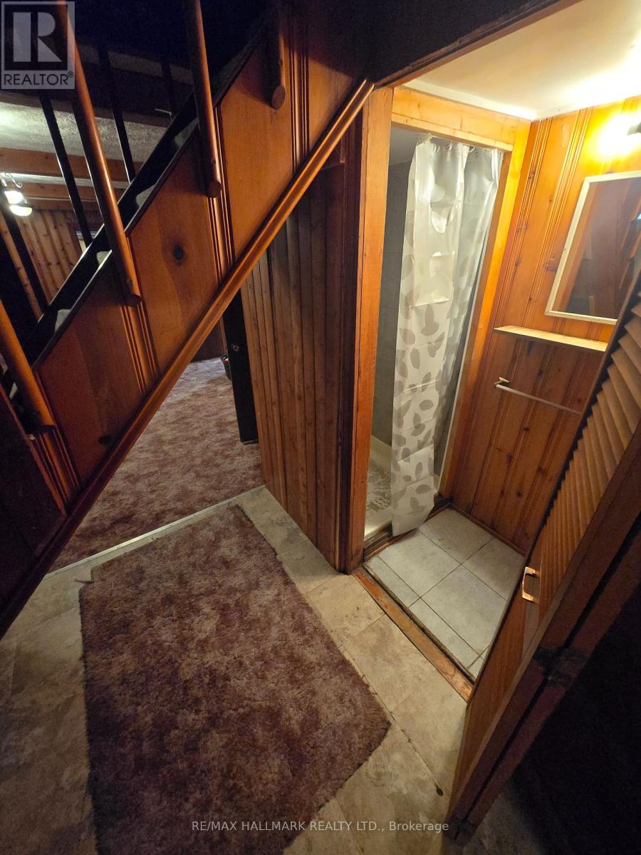 15 Burnview Crescent, Toronto, Ontario  M1H 1B4 - Photo 5 - E12498808