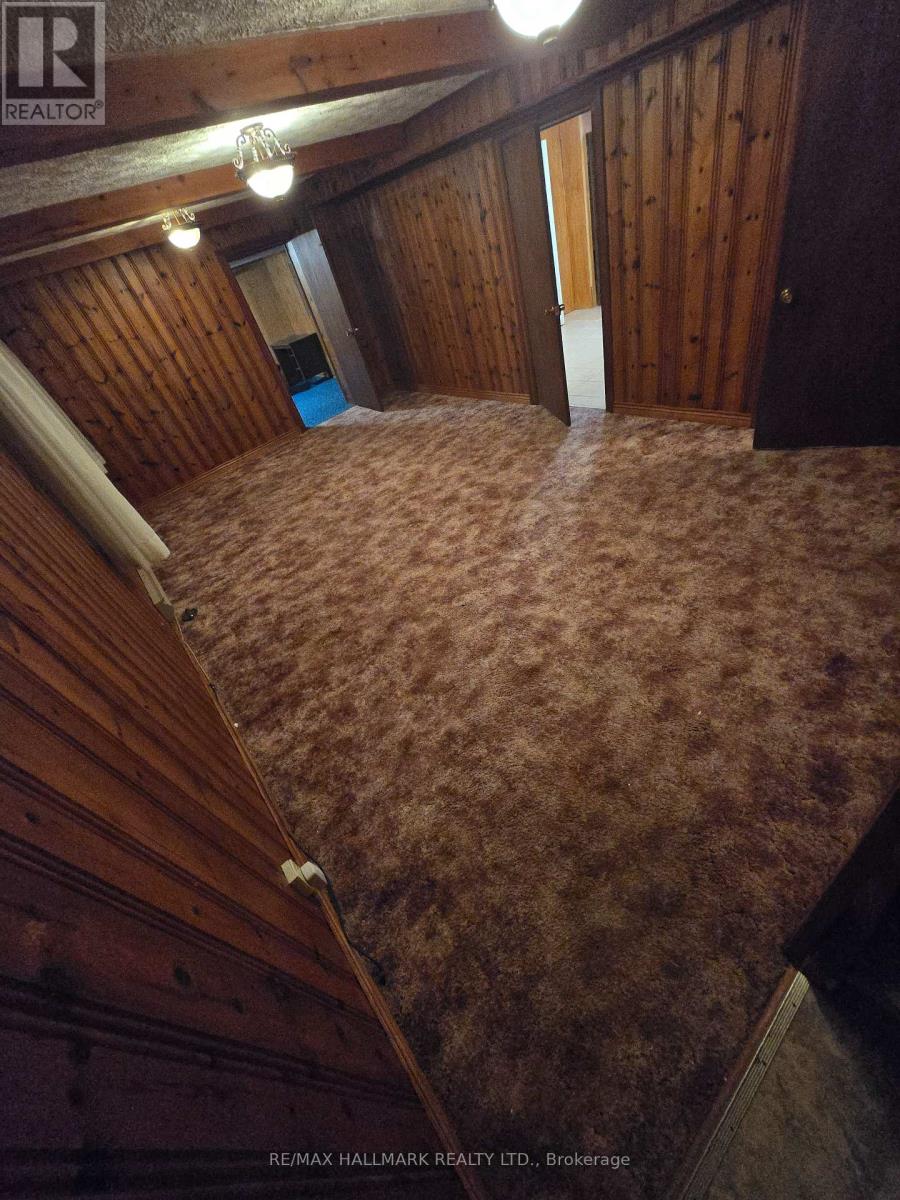 15 Burnview Crescent, Toronto, Ontario  M1H 1B4 - Photo 9 - E12498808