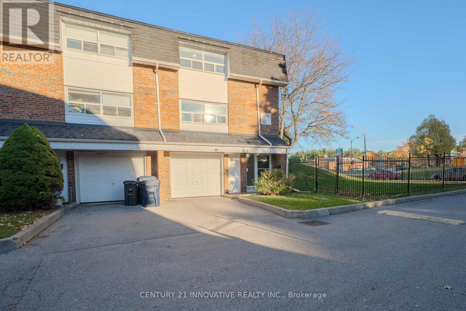 68 - 102 Trailridge Crescent, Toronto (Morningside), Ontario  M1E 4C5 - Photo 3 - E12498818