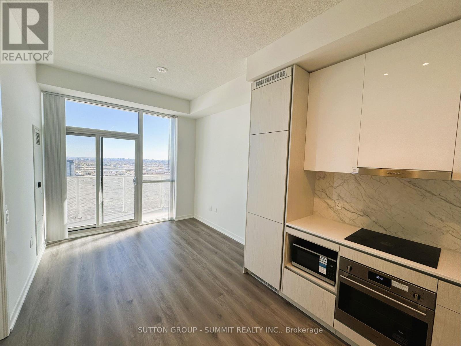 4608 - 28 Interchange Way, Vaughan, Ontario  L4K 0P8 - Photo 5 - N12498794