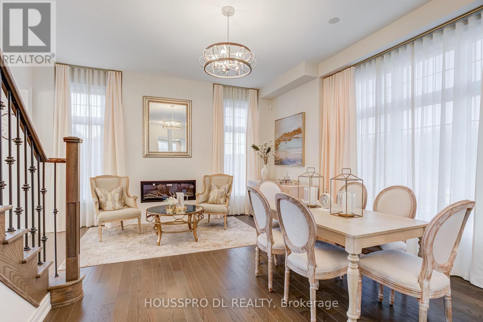 136 Carriage Shop Bend, East Gwillimbury, Ontario  L9N 0Y3 - Photo 11 - N12498858