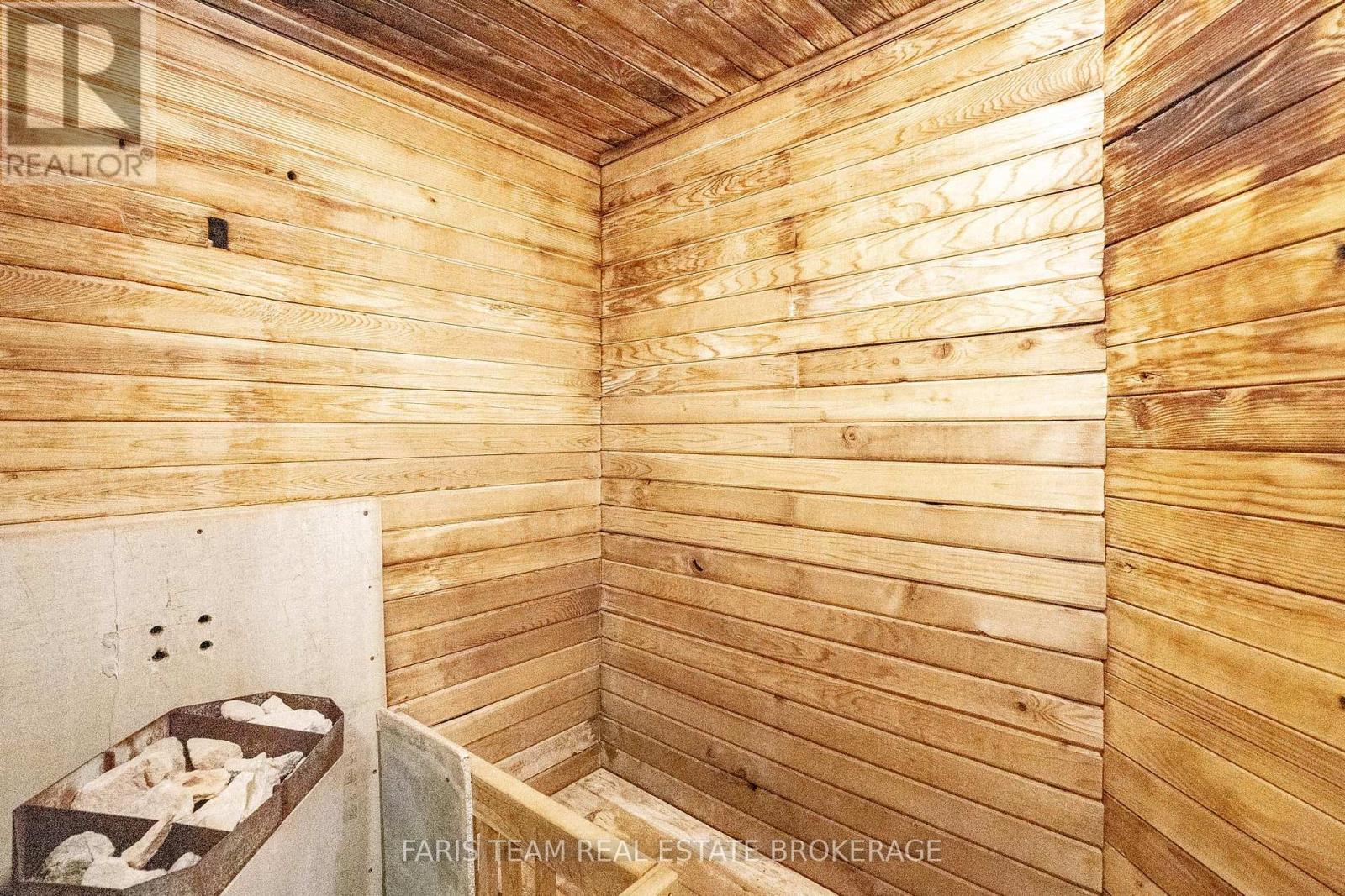 707 - 181 Collier Street, Barrie (North Shore), Ontario  L4M 5L6 - Photo 30 - S12498770