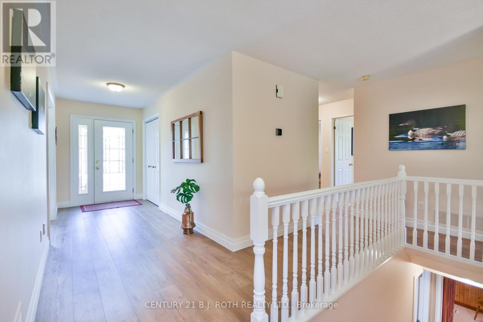 34 Cairns Boulevard, Springwater, Ontario  L9X 0N8 - Photo 5 - S12498780