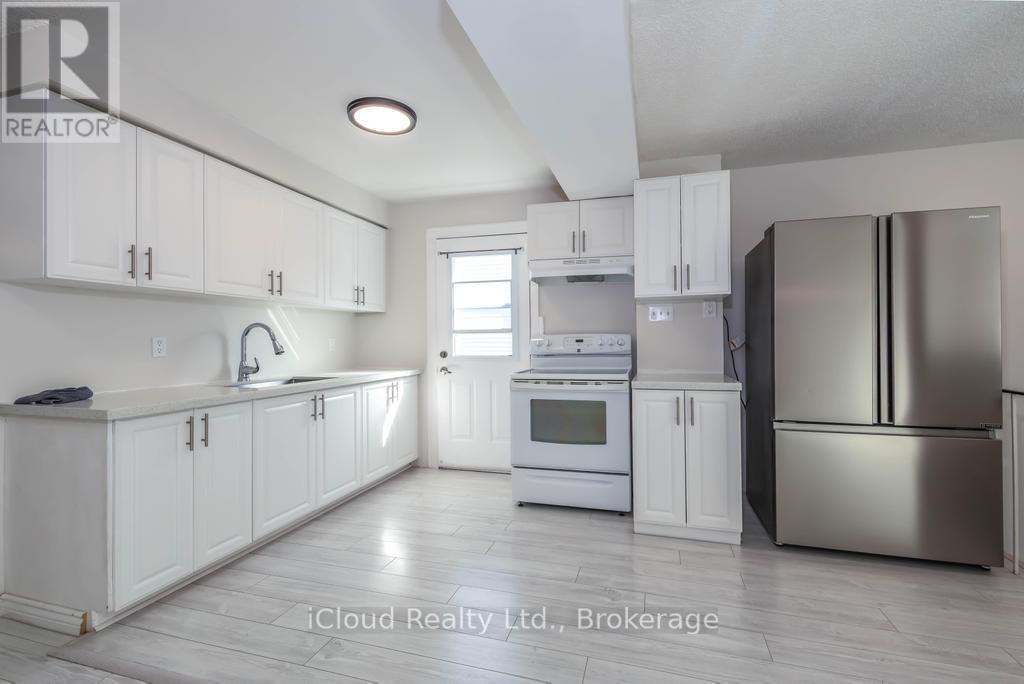 1419 Outlet Drive, Oshawa, Ontario  L1J 7Z6 - Photo 7 - E12498838