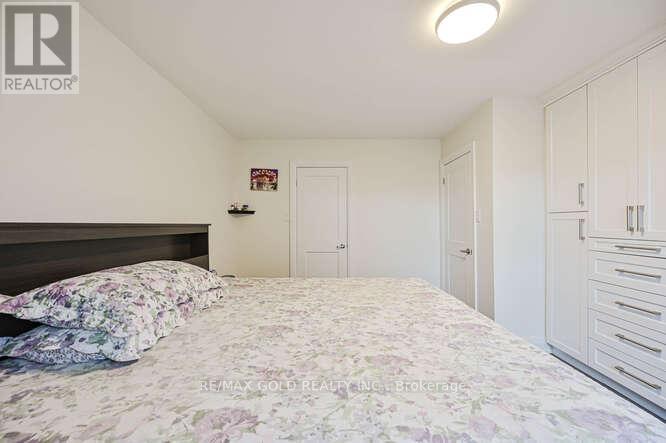 105 Skegby Road, Brampton, Ontario  L6V 2T8 - Photo 17 - W12498756