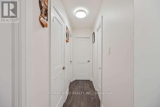 105 Skegby Road, Brampton, Ontario  L6V 2T8 - Photo 7 - W12498756