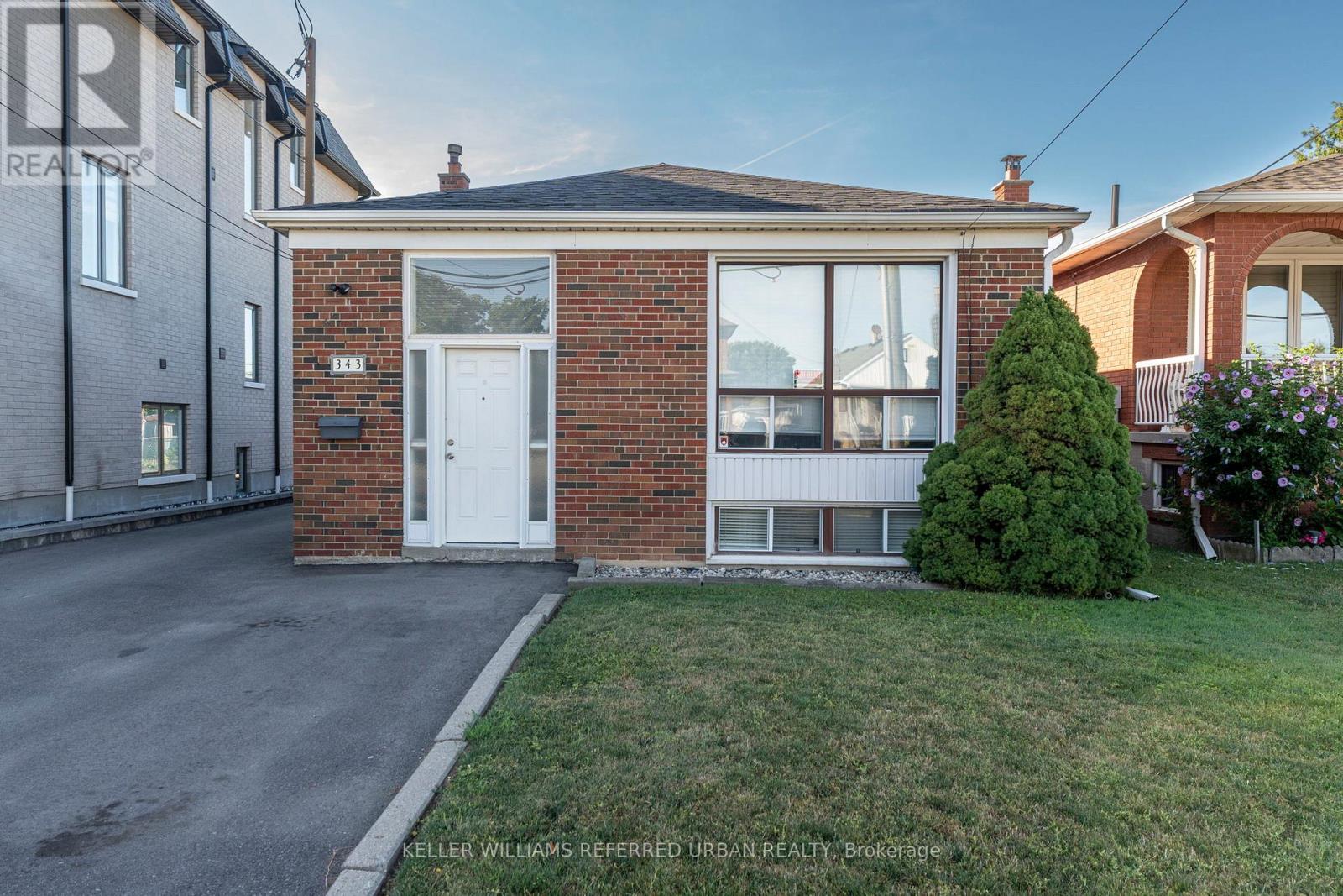 MAIN - 343 RANEE AVENUE, Toronto, Ontario
