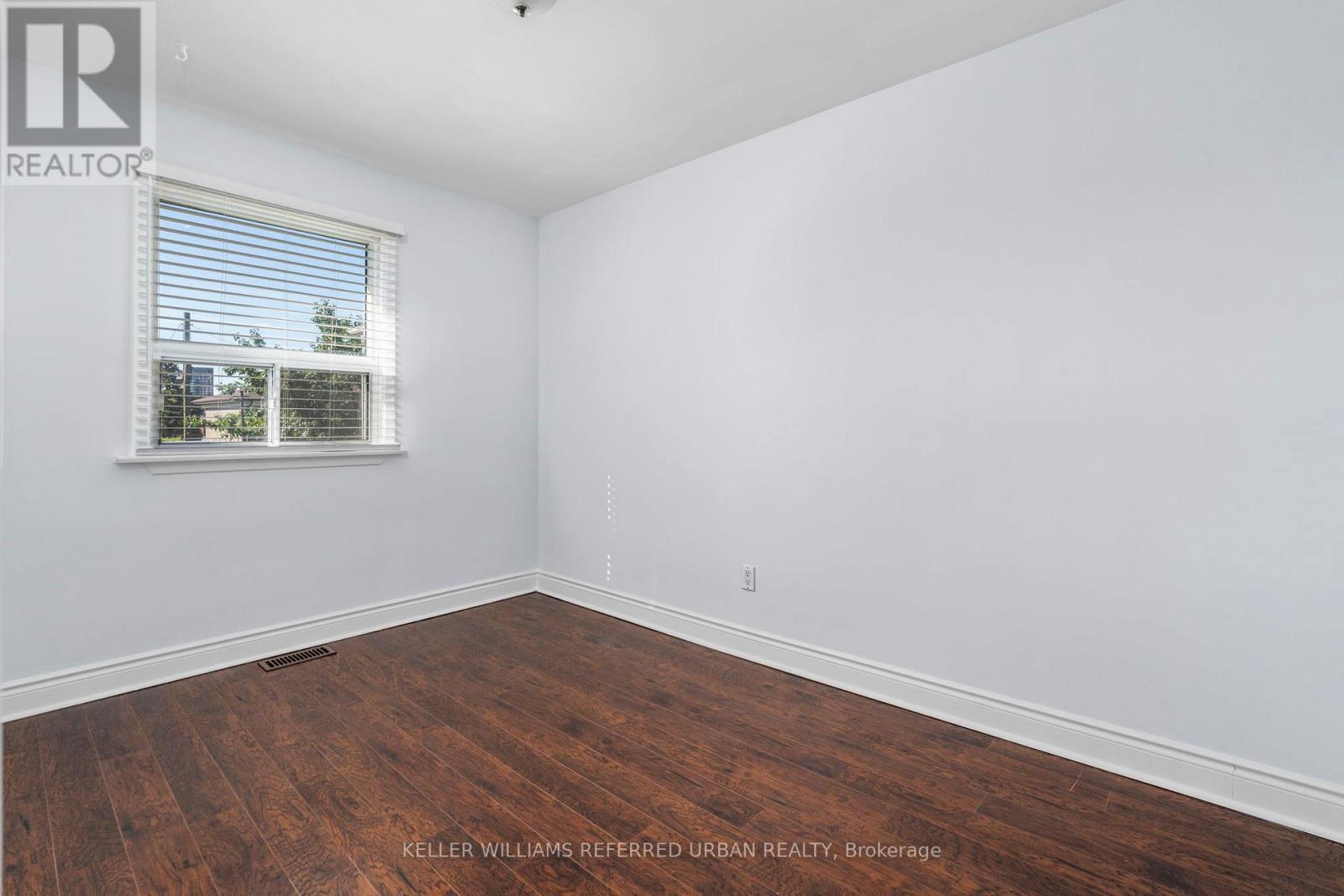 Main - 343 Ranee Avenue, Toronto, Ontario  M6A 1N9 - Photo 21 - W12498782