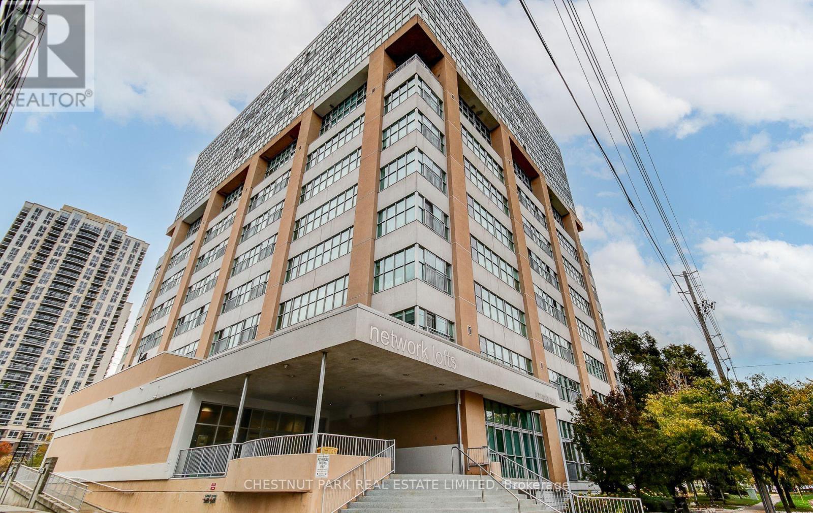 PH 05 - 2 FIELDWAY ROAD, Toronto, Ontario