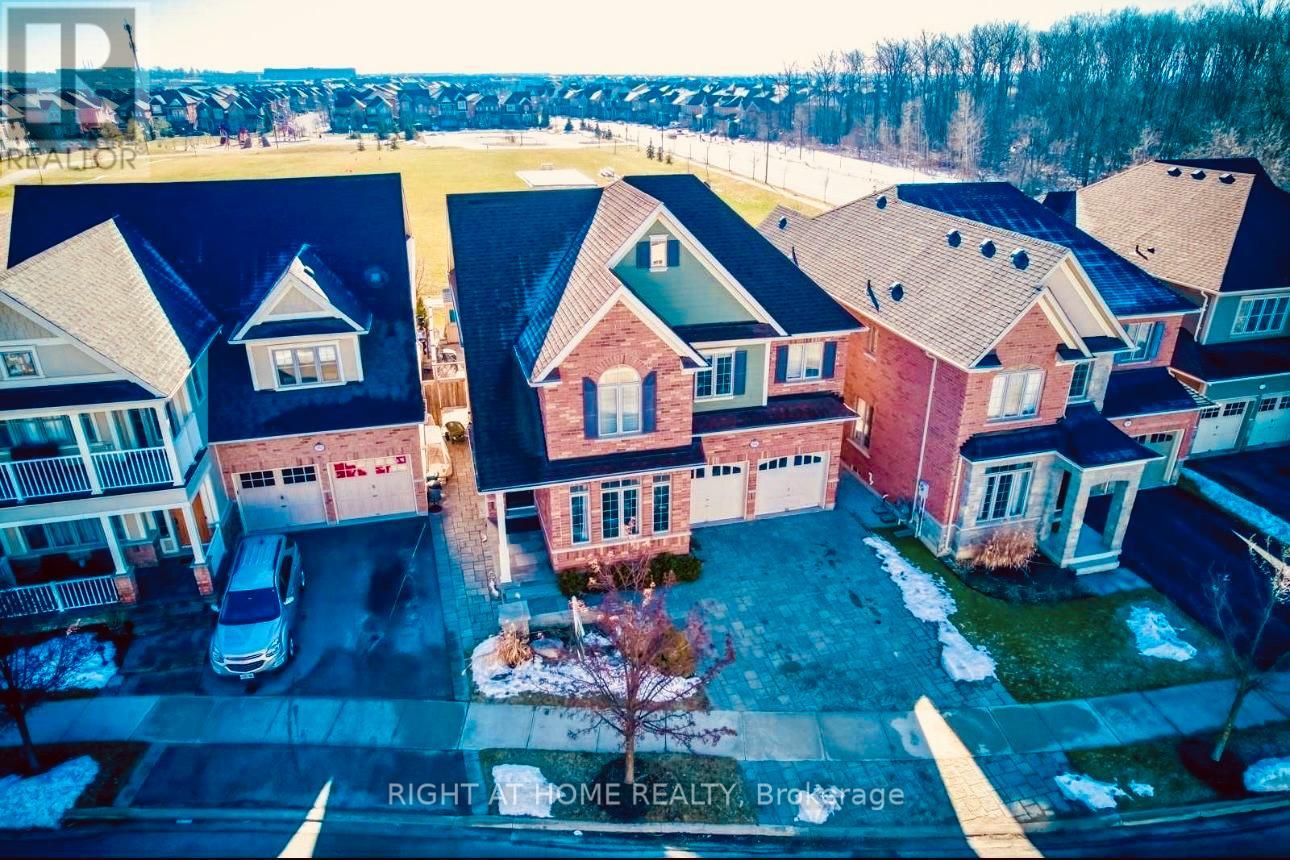 94 Forbes Terrace, Milton, Ontario  L9T 4T9 - Photo 2 - W12498812