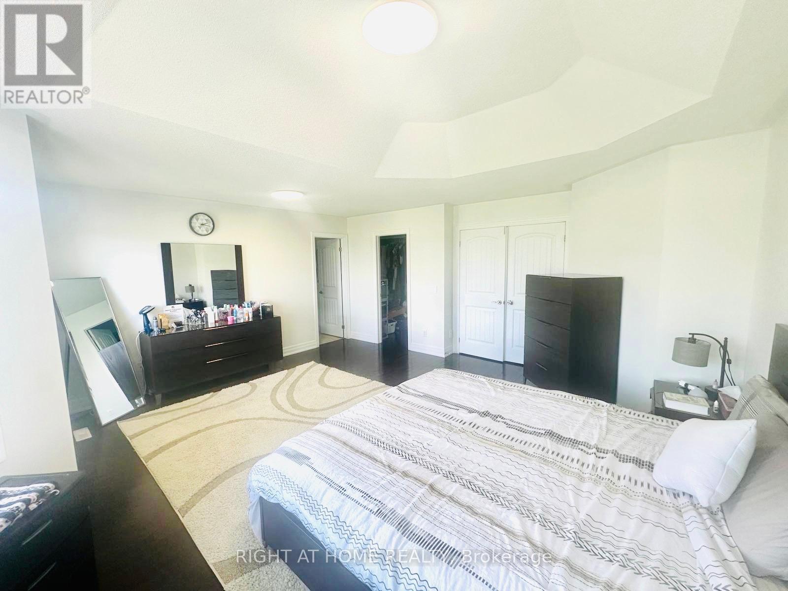 94 Forbes Terrace, Milton, Ontario  L9T 4T9 - Photo 23 - W12498812