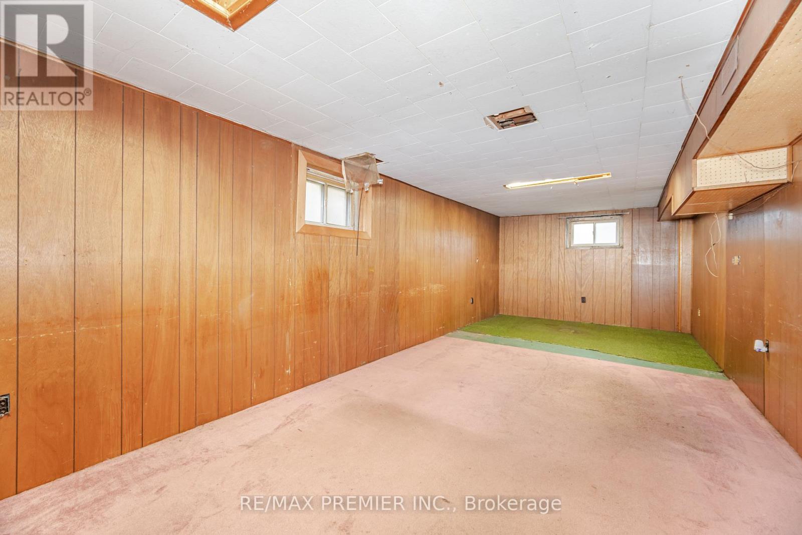 52 Alhart Drive, Toronto, Ontario  M9V 2N3 - Photo 38 - W12498822