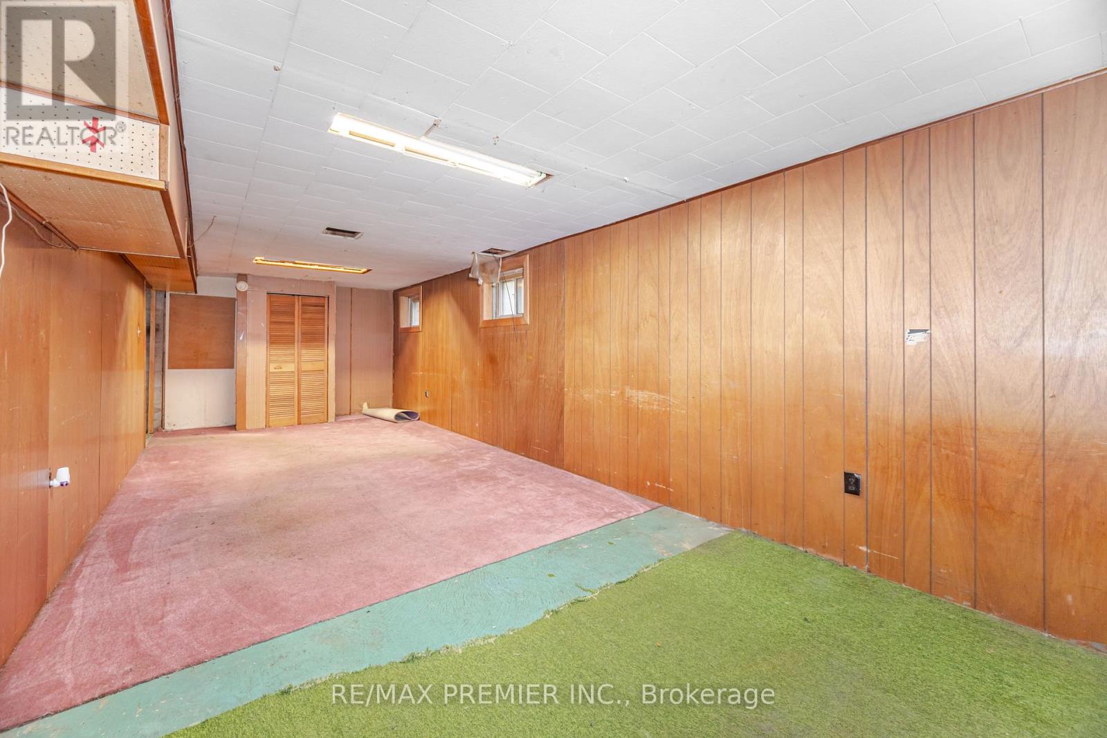 52 Alhart Drive, Toronto, Ontario  M9V 2N3 - Photo 41 - W12498822