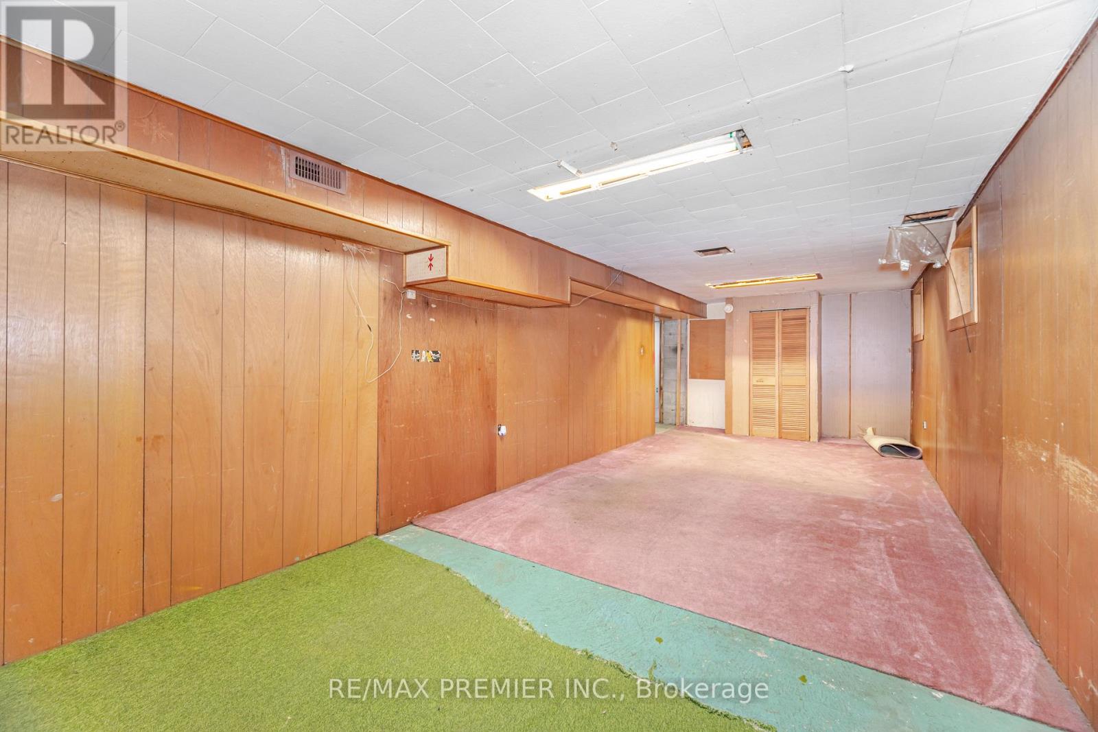 52 Alhart Drive, Toronto, Ontario  M9V 2N3 - Photo 42 - W12498822