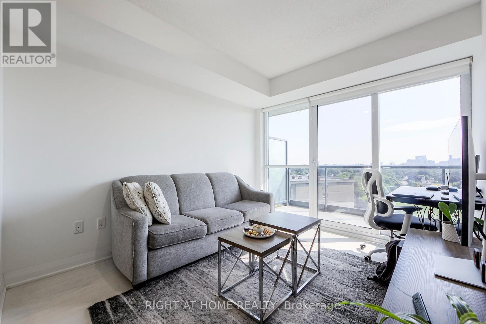 911 - 10 Gibbs Road, Toronto, Ontario  M9B 0E2 - Photo 10 - W12498834