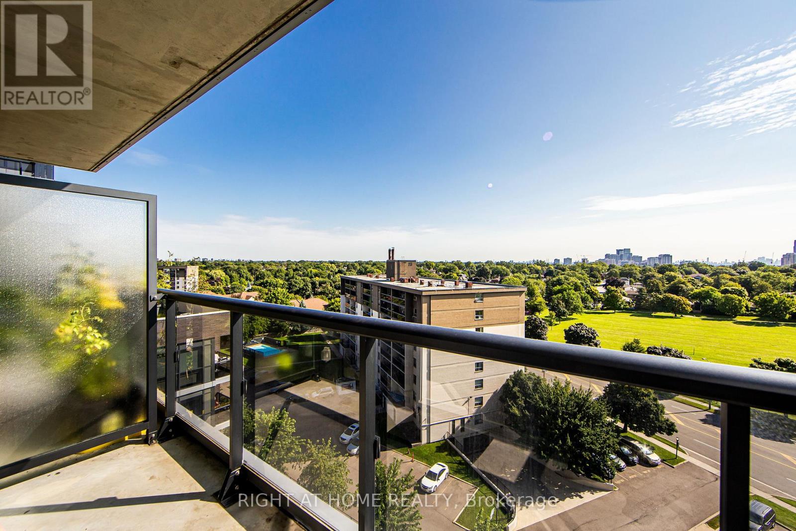 911 - 10 Gibbs Road, Toronto, Ontario  M9B 0E2 - Photo 14 - W12498834