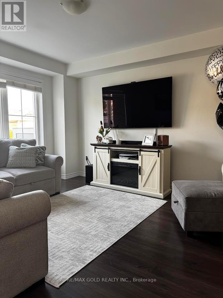 623 LAKING TERRACE, Milton, Ontario