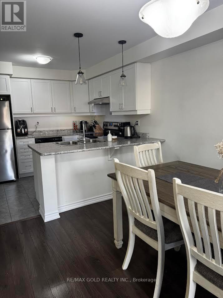 623 Laking Terrace, Milton, Ontario  L9T 9J5 - Photo 8 - W12498836