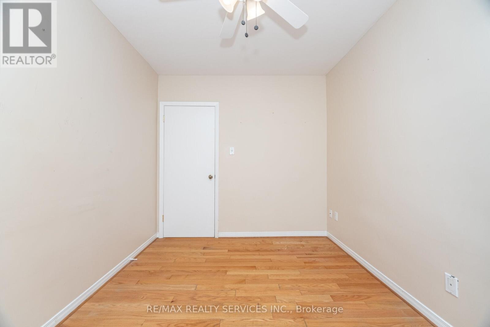 41 Kimbark Drive, Brampton (Northwood Park), Ontario  L6X 2A3 - Photo 35 - W12498844