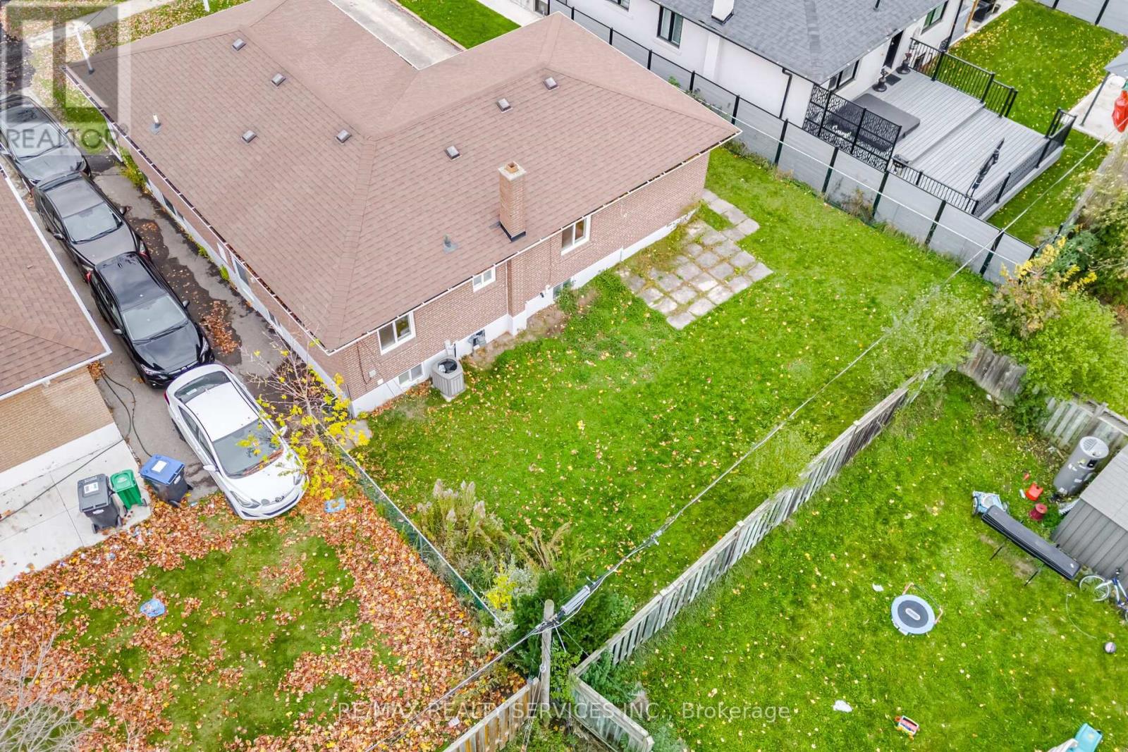 41 Kimbark Drive, Brampton (Northwood Park), Ontario  L6X 2A3 - Photo 43 - W12498844