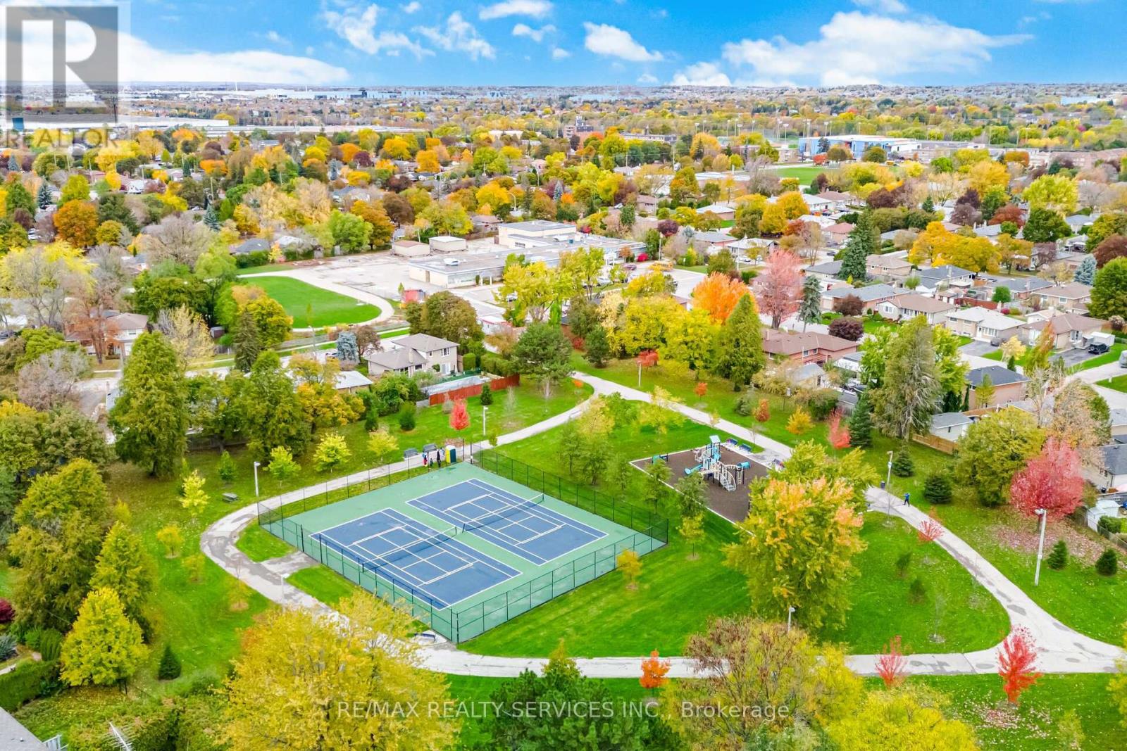 41 Kimbark Drive, Brampton (Northwood Park), Ontario  L6X 2A3 - Photo 47 - W12498844