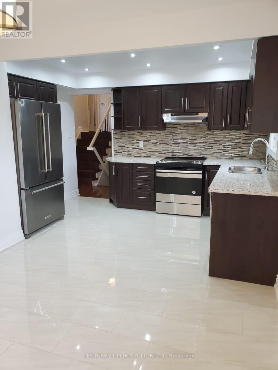 Main - 101 Simmons Boulevard, Brampton, Ontario  L6V 3X4 - Photo 7 - W12498846