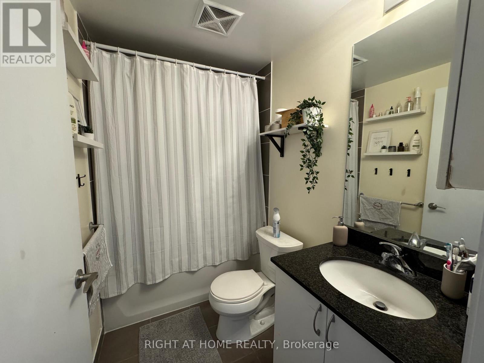 238 - 36 Via Bagnato, Toronto (Yorkdale-Glen Park), Ontario  M6A 0B7 - Photo 22 - W12498860