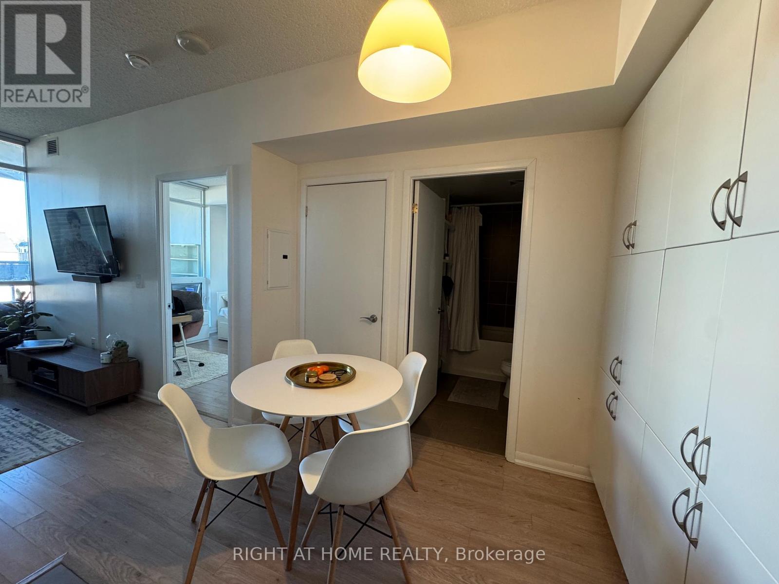 238 - 36 Via Bagnato, Toronto (Yorkdale-Glen Park), Ontario  M6A 0B7 - Photo 9 - W12498860