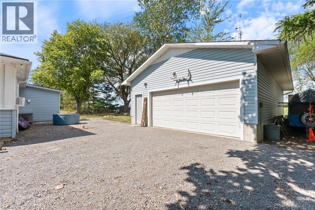 1175 Lakeshore Road, Selkirk, Ontario  N0A 1P0 - Photo 3 - 40767917